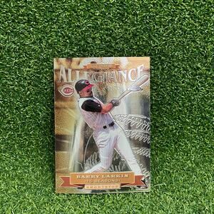 2000 Topps Chrome Allegiance Barry Larkin #TA10 Cincinnati Reds